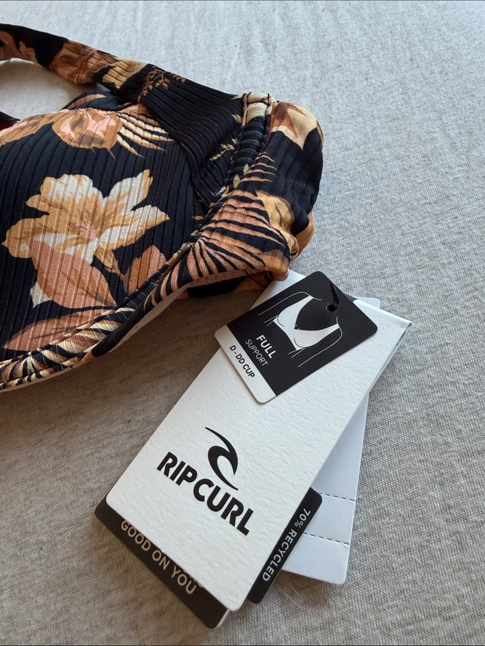 NWT Ripcurl Bikini Top - Picture 2 of 4